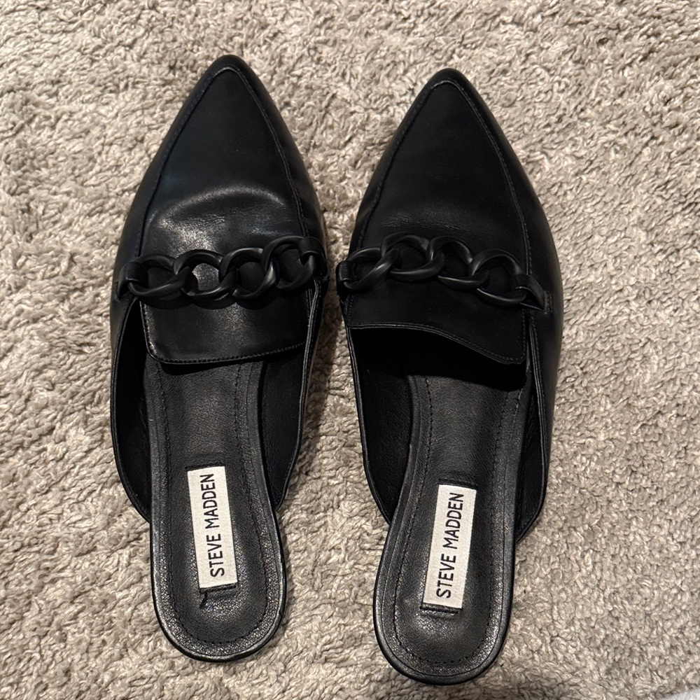 Steve Madden Black Chain Detail Mules